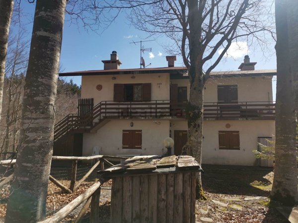 appartamento in vendita ad Abetone Cutigliano in zona Doganaccia
