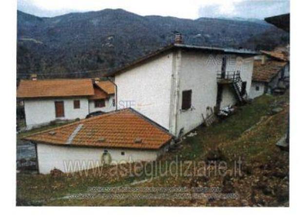 casa indipendente in vendita ad Abetone Cutigliano