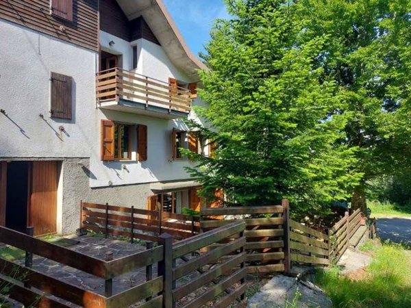 casa indipendente in vendita ad Abetone Cutigliano in zona Abetone