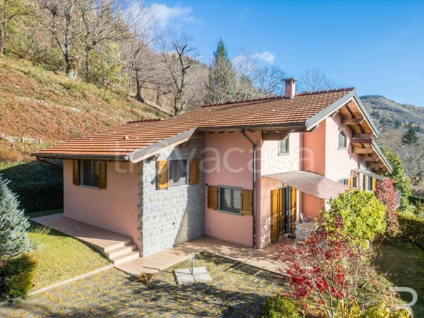 casa indipendente in vendita ad Abetone Cutigliano in zona Abetone