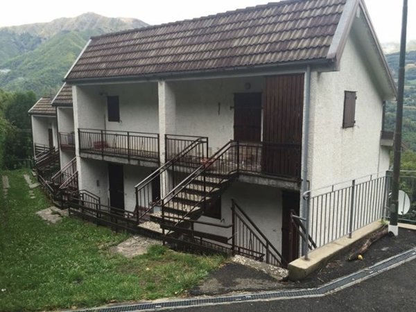appartamento in vendita ad Abetone Cutigliano in zona Pianosinatico
