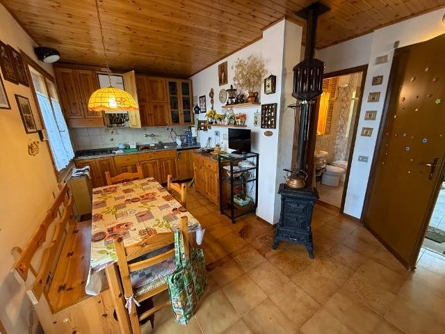 appartamento in vendita ad Abetone Cutigliano in zona Melo