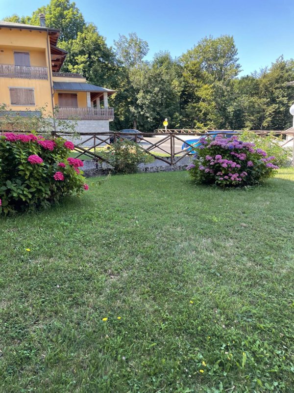 appartamento in vendita ad Abetone Cutigliano in zona Val di Luce
