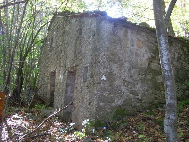 casa indipendente in vendita ad Abetone Cutigliano in zona Pianosinatico