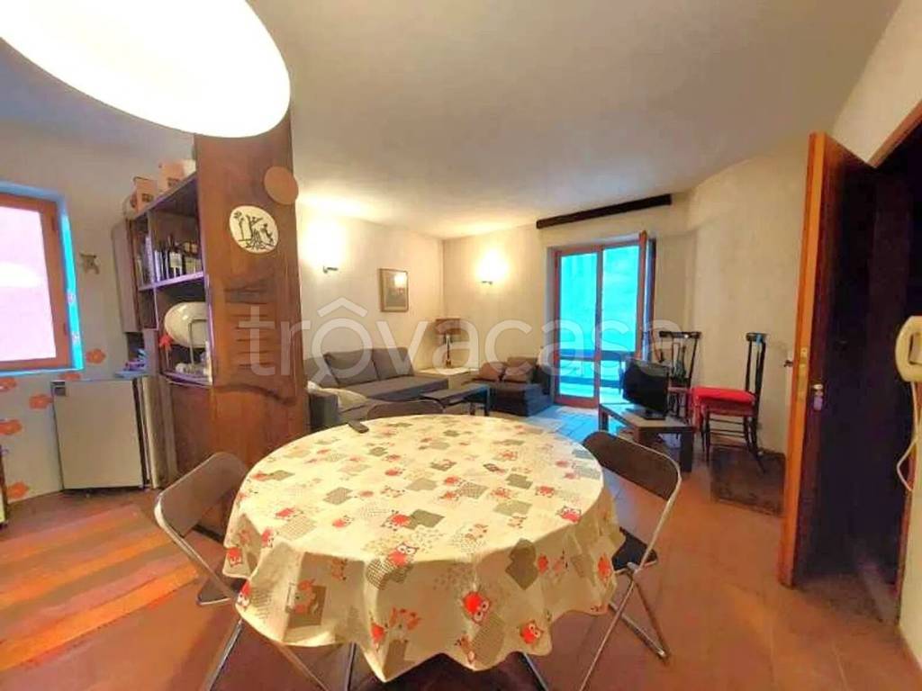 appartamento in vendita ad Abetone Cutigliano in zona Le Regine
