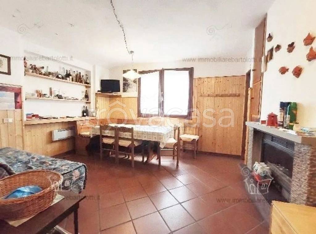 appartamento in vendita ad Abetone Cutigliano in zona Pian di Novello
