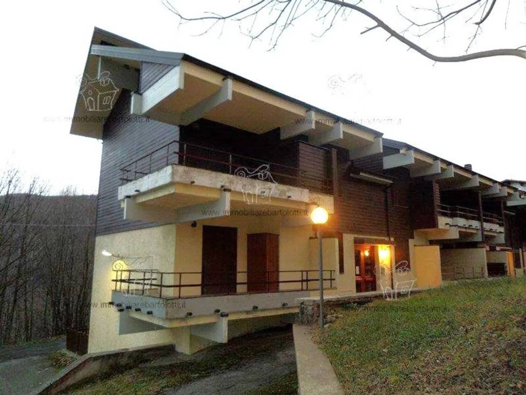 appartamento in vendita ad Abetone Cutigliano in zona Serretto