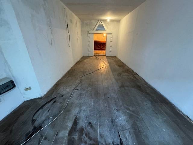 negozio in vendita ad Abetone Cutigliano in zona Abetone