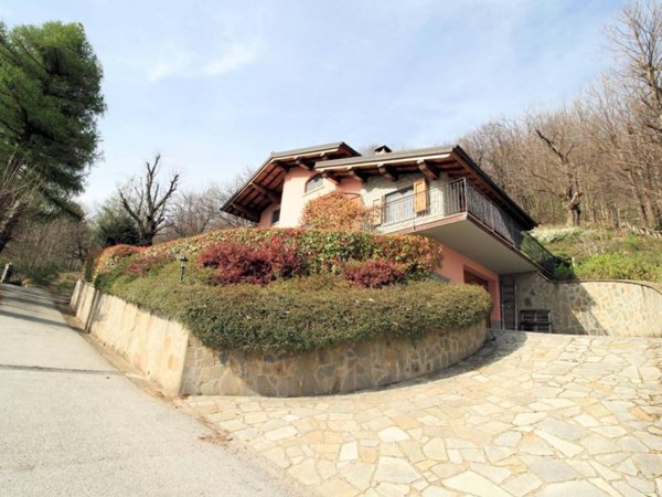 casa indipendente in vendita ad Abetone Cutigliano in zona Doganaccia