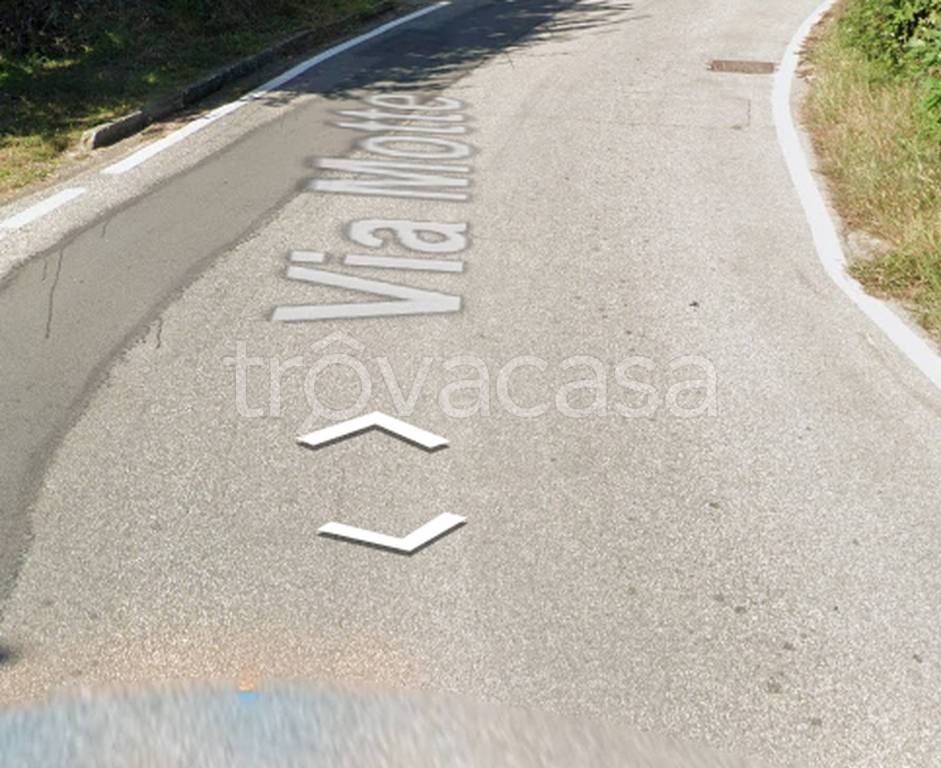 terreno edificabile in vendita ad Abetone Cutigliano in zona Abetone