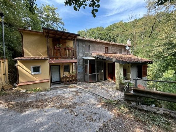 appartamento in vendita ad Abetone Cutigliano in zona Casotti-Ponte Sestaione