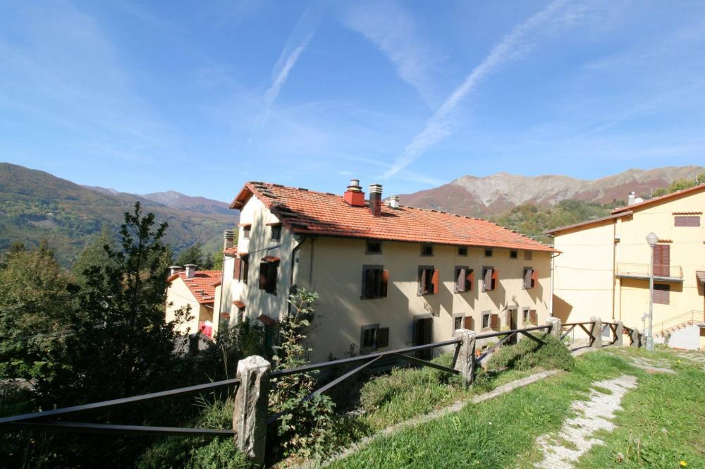 casa indipendente in vendita ad Abetone Cutigliano in zona Cutigliano