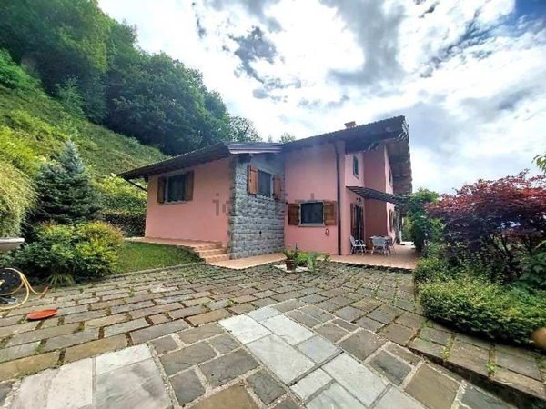 casa indipendente in vendita ad Abetone Cutigliano in zona Cutigliano