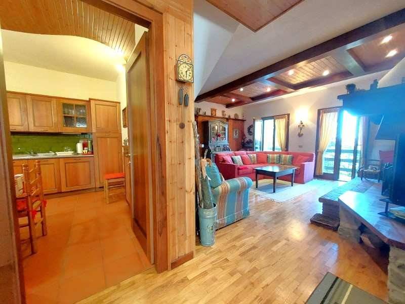 appartamento in vendita ad Abetone Cutigliano in zona Abetone