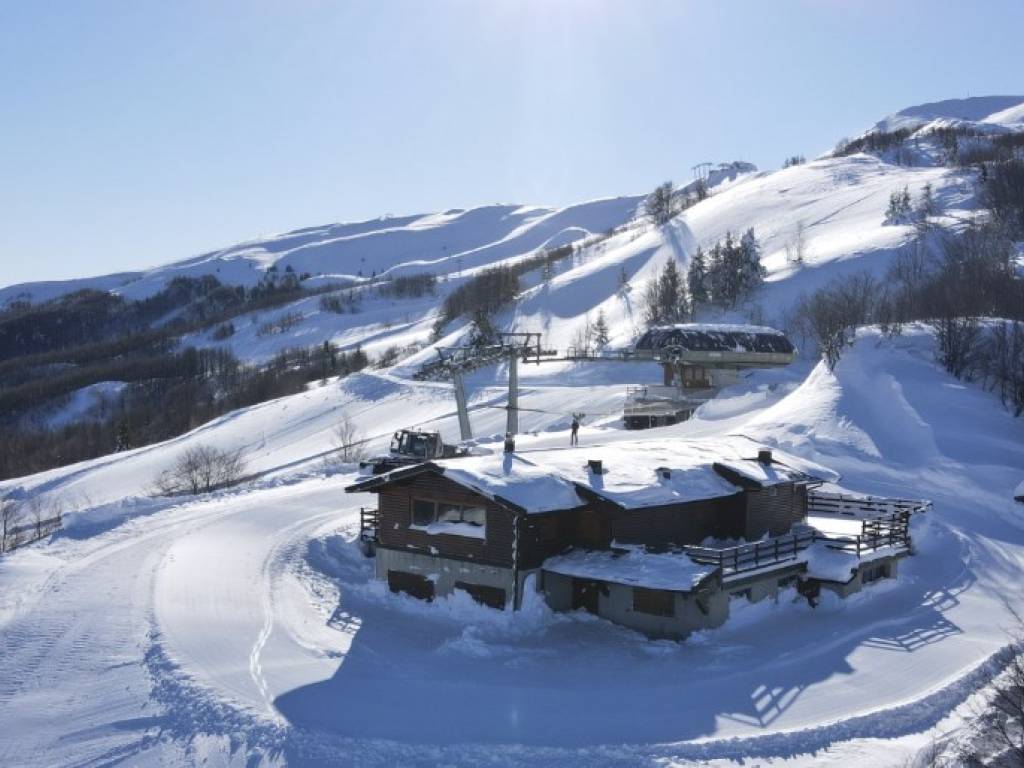appartamento in vendita ad Abetone Cutigliano in zona Serretto