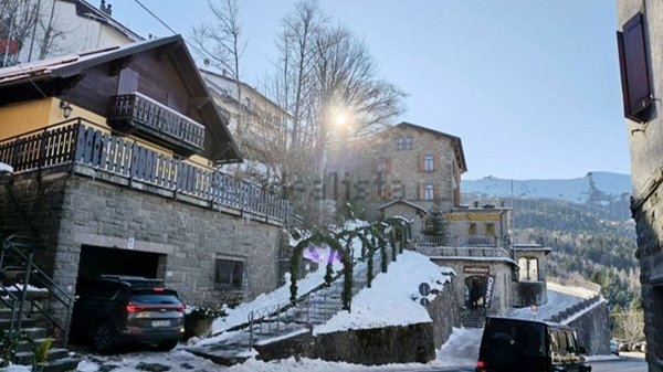 casa indipendente in vendita ad Abetone Cutigliano in zona Abetone