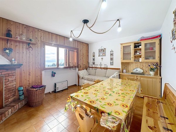 appartamento in vendita ad Abetone Cutigliano in zona Doganaccia