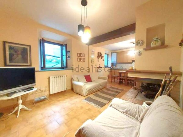 appartamento in vendita ad Abetone Cutigliano in zona Le Regine