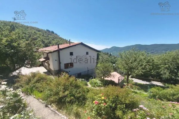 appartamento in vendita ad Abetone Cutigliano in zona Melo