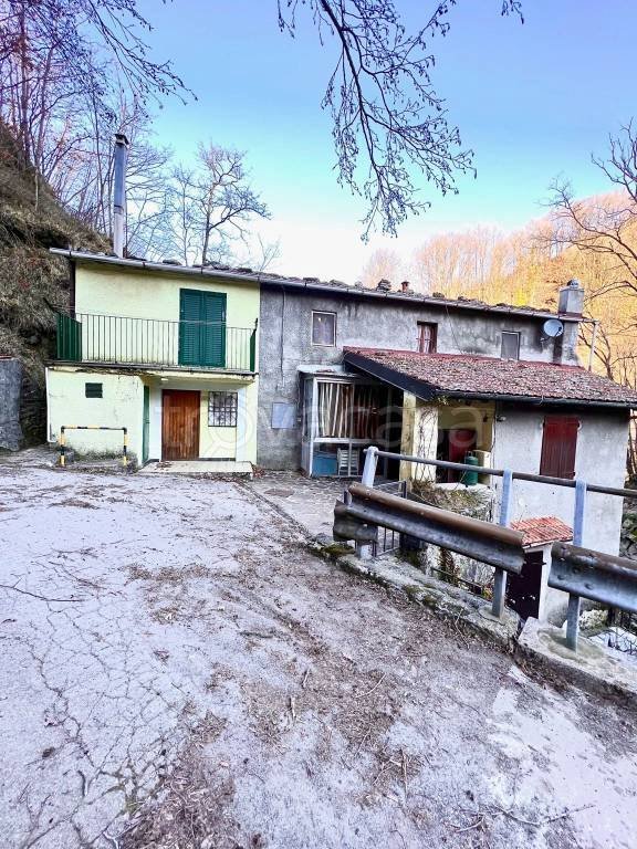 casa indipendente in vendita ad Abetone Cutigliano