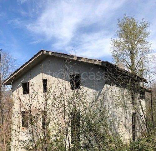 appartamento in vendita a San Marcello Piteglio in zona Lolle
