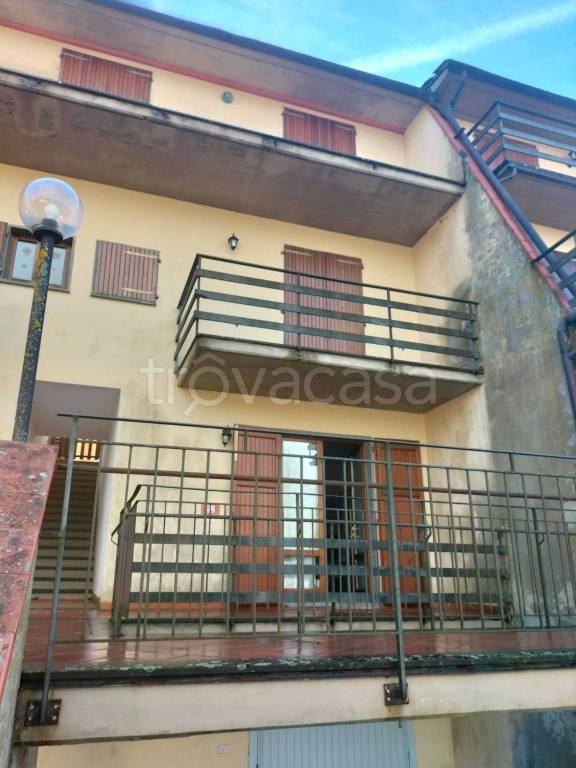 casa indipendente in vendita a San Marcello Piteglio in zona Prunetta
