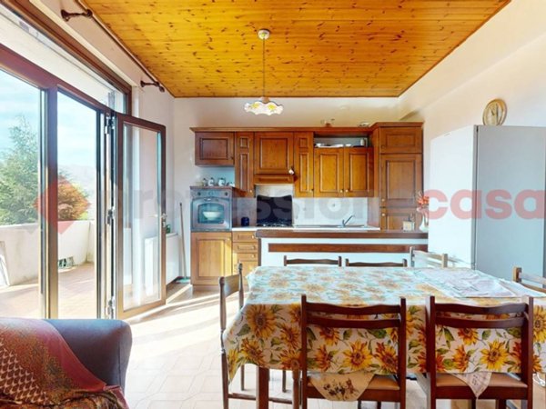 casa indipendente in vendita a San Marcello Piteglio in zona Popiglio