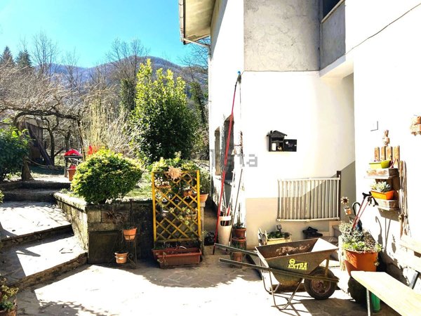 casa indipendente in vendita a San Marcello Piteglio