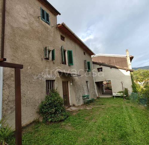 casa indipendente in vendita a San Marcello Piteglio in zona Bardalone