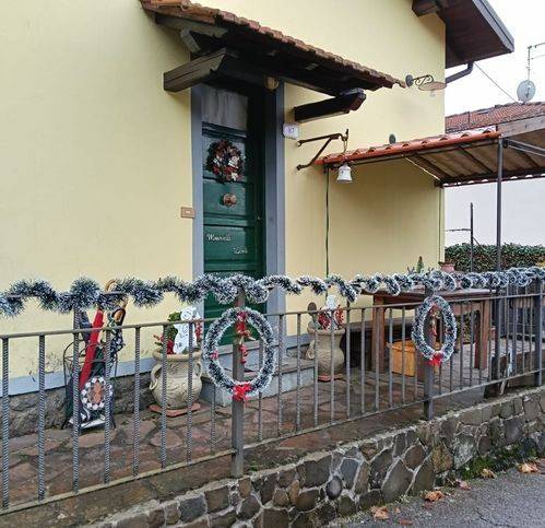 casa indipendente in vendita a San Marcello Piteglio in zona Gavinana