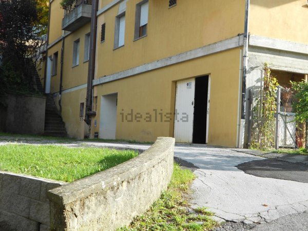 locale di sgombero in vendita a San Marcello Piteglio in zona Gavinana