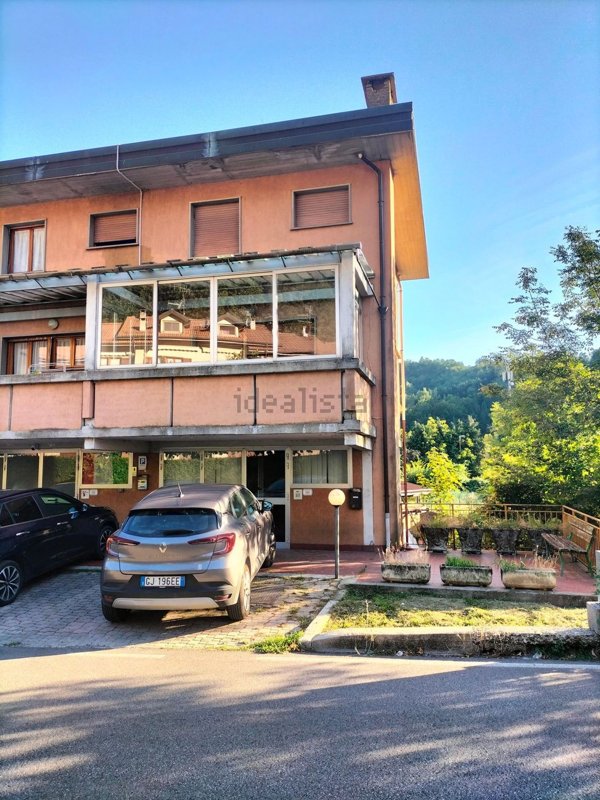 casa indipendente in vendita a San Marcello Piteglio in zona Maresca