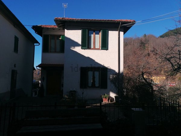 casa indipendente in vendita a San Marcello Piteglio in zona Gavinana