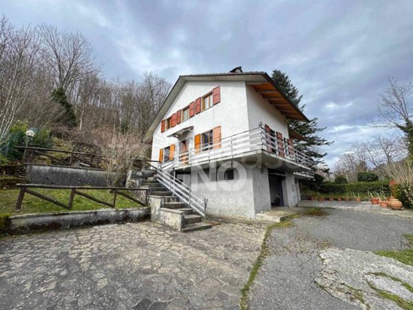 casa indipendente in vendita a San Marcello Piteglio in zona Prunetta