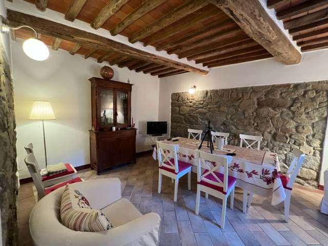 casa indipendente in vendita a San Marcello Piteglio in zona Prataccio