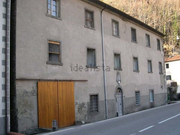 casa indipendente in vendita a San Marcello Piteglio in zona La Lima