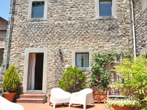casa indipendente in vendita a San Marcello Piteglio in zona Popiglio