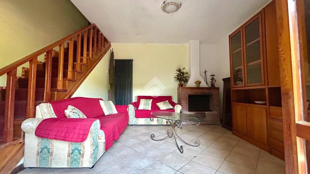 casa indipendente in vendita a San Marcello Piteglio