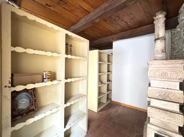 negozio in vendita a San Marcello Piteglio in zona Gavinana