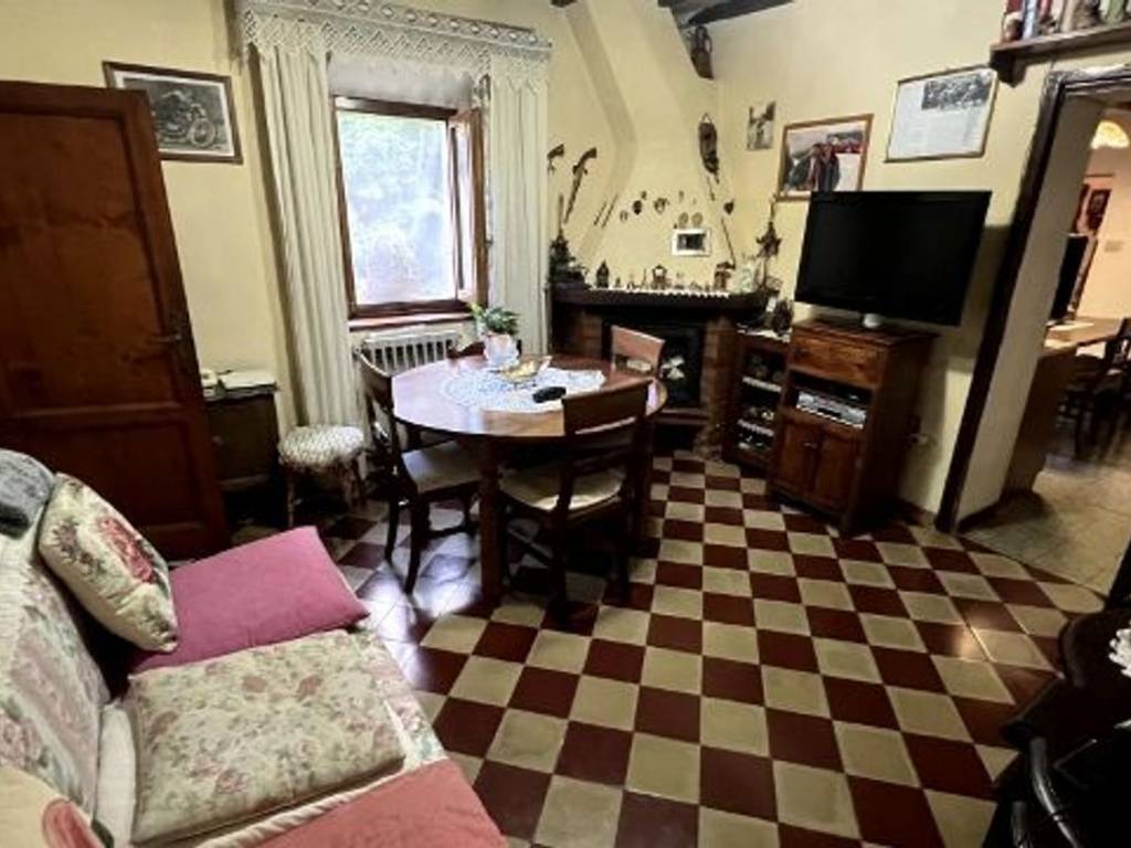 appartamento in vendita a San Marcello Piteglio in zona La Lima