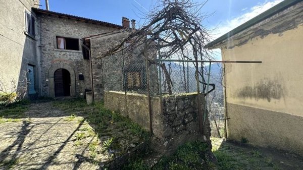 appartamento in vendita a San Marcello Piteglio in zona Popiglio