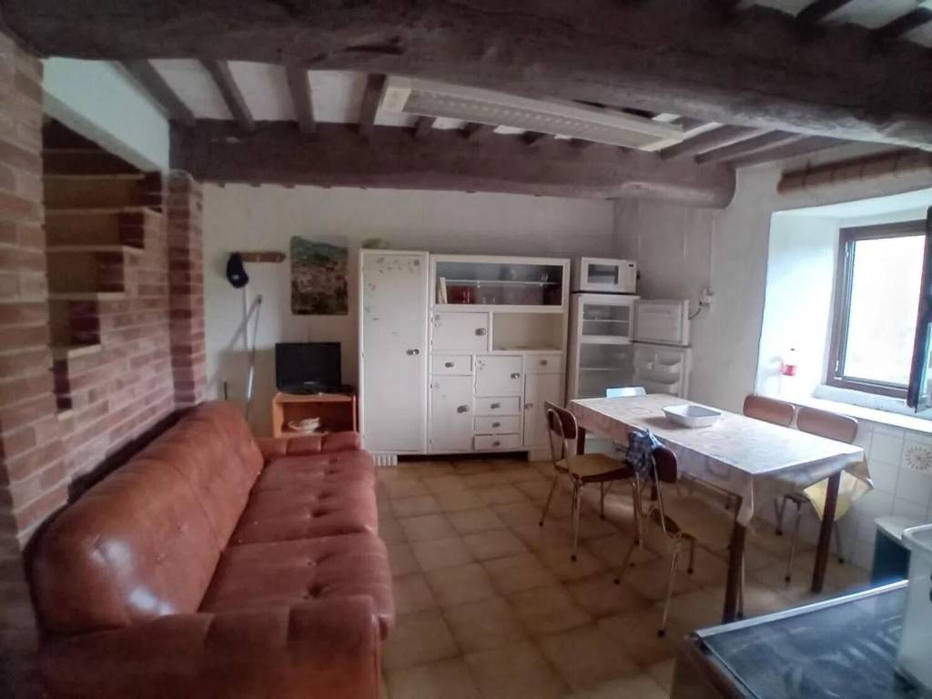appartamento in vendita a San Marcello Piteglio in zona Crespole