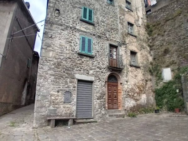 casa indipendente in vendita a San Marcello Piteglio in zona Crespole