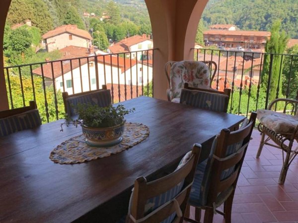 casa indipendente in vendita a San Marcello Piteglio