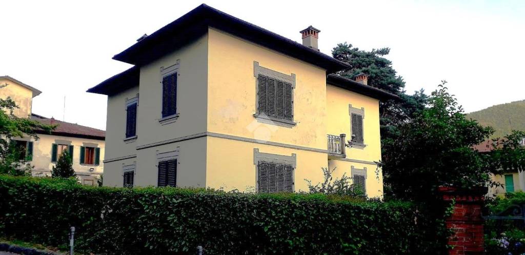 casa indipendente in vendita a San Marcello Piteglio