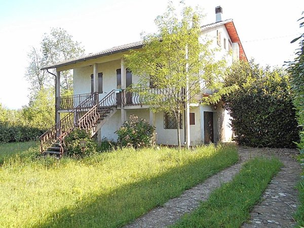 casa indipendente in vendita a San Marcello Piteglio