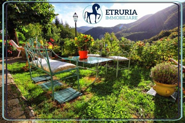 casa indipendente in vendita a San Marcello Piteglio in zona Pontepetri