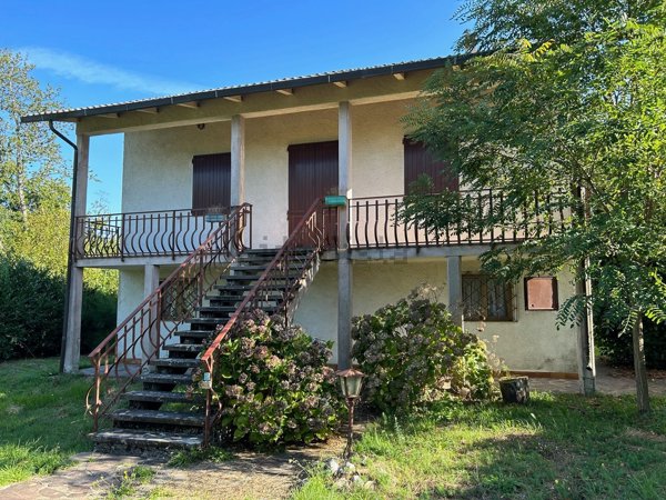 casa indipendente in vendita a San Marcello Piteglio