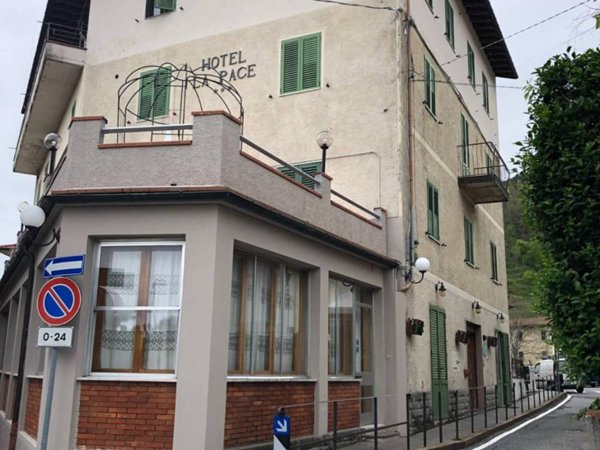 negozio in vendita a San Marcello Piteglio in zona Maresca