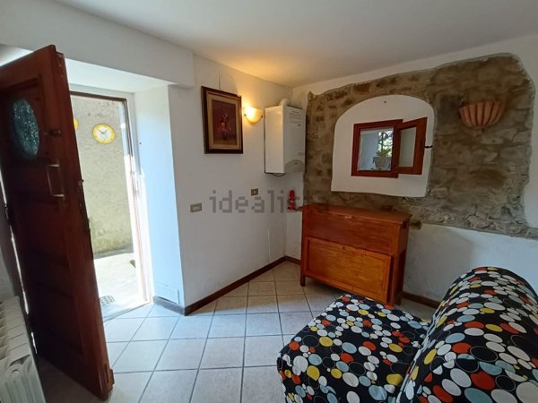 casa indipendente in vendita a San Marcello Piteglio in zona Calamecca